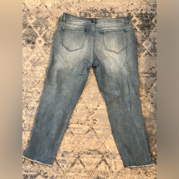 Kensie Raw Hem  Distressed Jeans | 10 / 30 - Picture 2 of 3